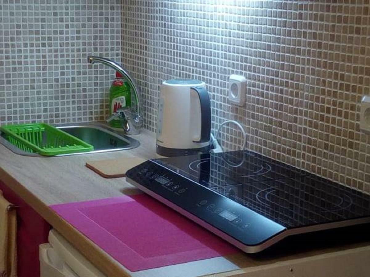 Comfortable Inexpensive Apartmets Near Metro Афины Экстерьер фото